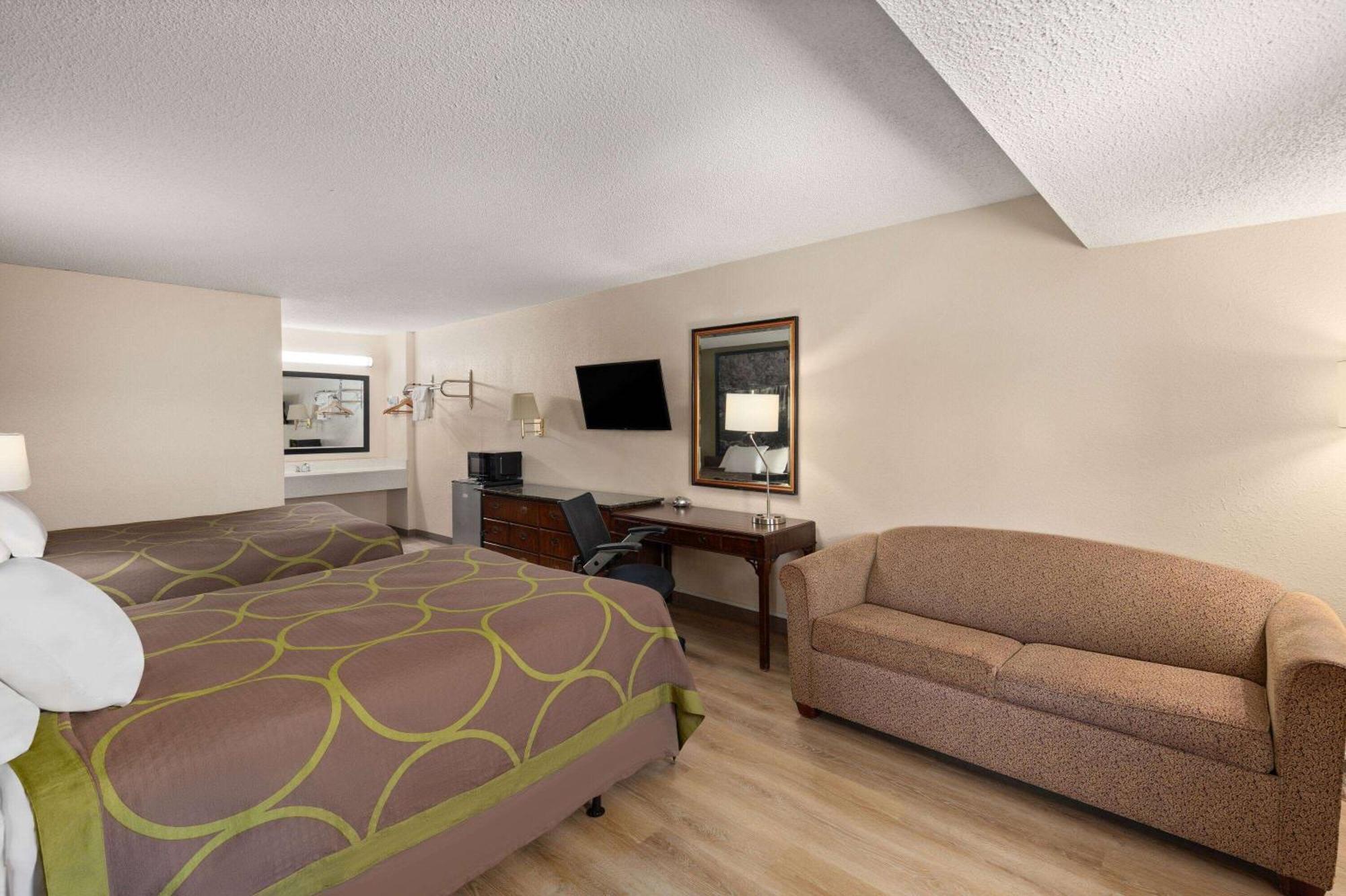 Super 8 By Wyndham Fort Mitchell Cincinnati Area Exterior photo
